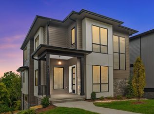 6040 Hill Circle Dr, Nashville, TN 37209