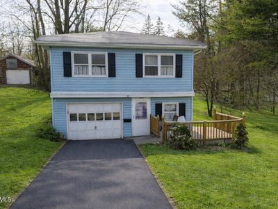 24-26 E Dillenbeck Drive, Albany, NY, 12203