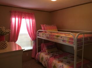 17312 Shady Falls Rd, Elmendorf, TX 78112