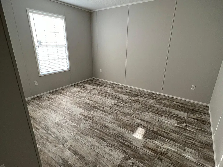 22992 Tradewind Rd — Photo 20