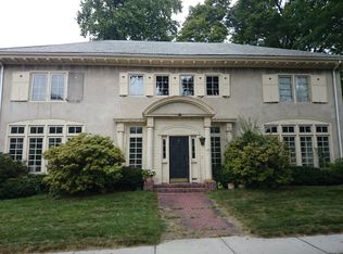 249 Commonwealth Ave, Newton, MA 02467