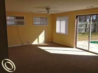3rd image of 17319 Louise St