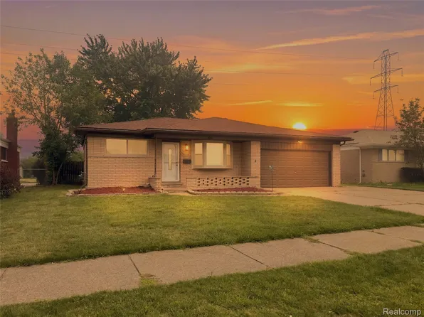 28423 Flanders Ave, Warren, MI 48088