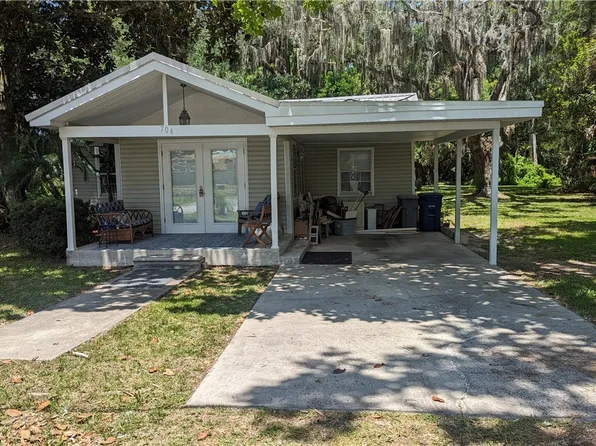 704 NE 2nd Ave, Crystal River, FL 34428