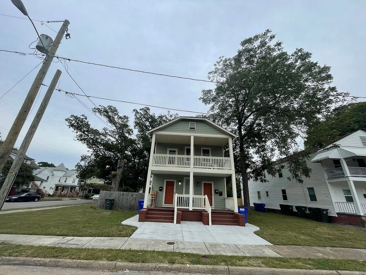 Park Place Duplex — Photo 1