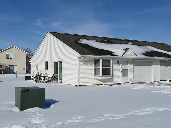3rd image of 387 Sugar Creek Ln