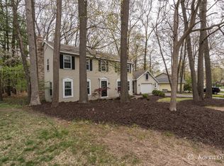 1797 Pinnacle Dr SW, Wyoming, MI 49519