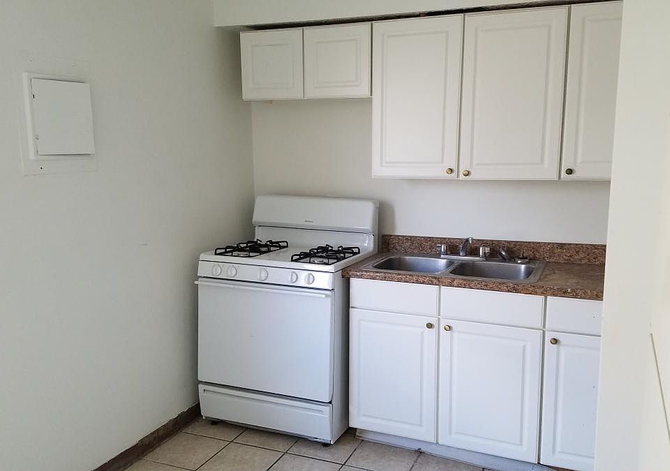 1st image of 410 E 13th Ave APT 2