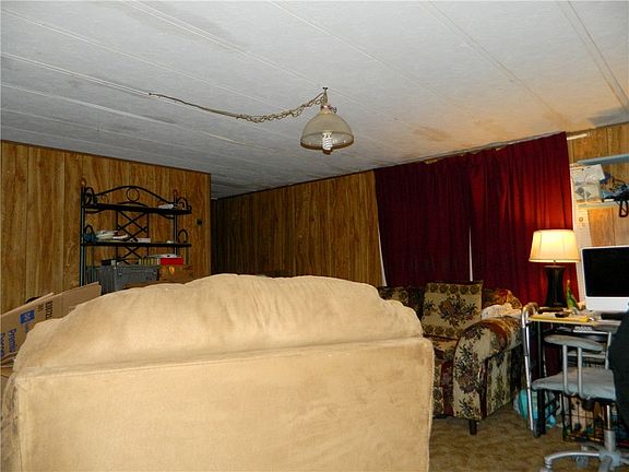 4th image of 32099 Covey Dr