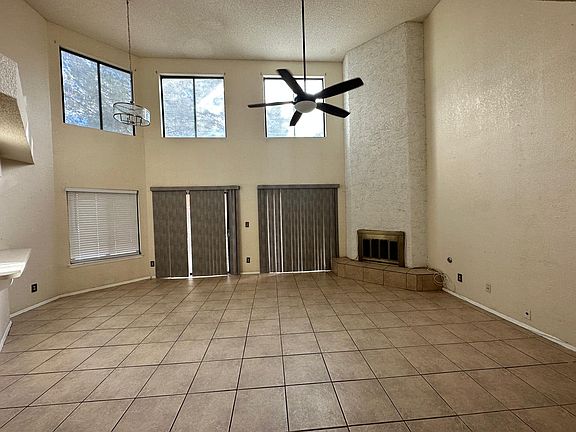 3rd image of 11509 Town Lake Ln