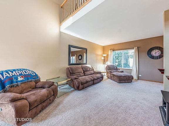 4th image of 339 N Patriot Dr