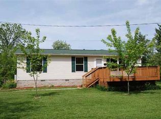 206 Pearson St, La Valle, WI 53941