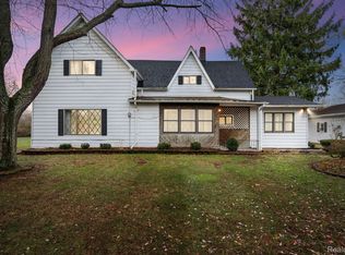 6788 Black River Rd, Croswell, MI 48422