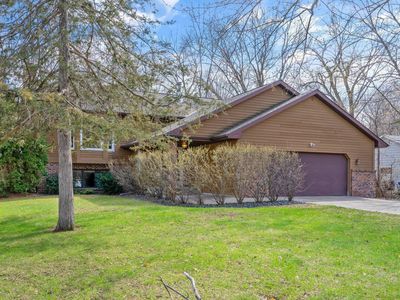 2564 Buffalo St, White Bear Township, MN, 55110