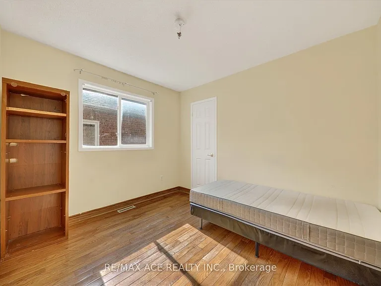 110 Blue Willow Dr — Photo 26