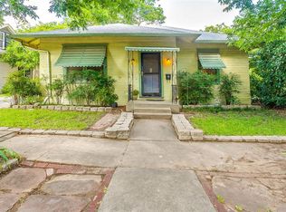 217 S Buffalo Ave, Cleburne, TX 76033