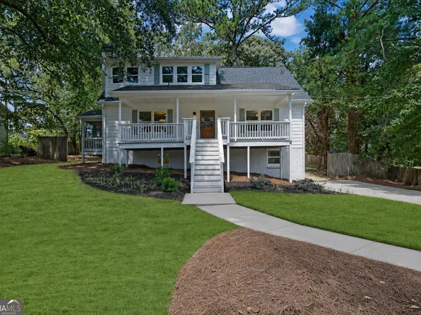 302 Hickory Ln, Canton, GA 30115