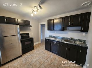 474 Vera Pl #2, Windsor, ON N9A5W3