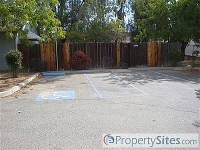 4th image of 1145 W Hedges Ave
