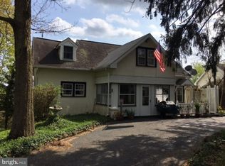 4304 New Holland Rd, Mohnton, PA 19540