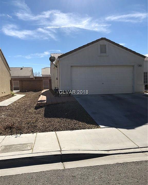 1st image of 1825 W Hammer Ln
