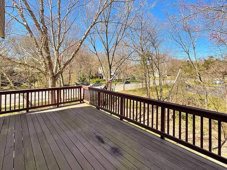 21510 Iredell Ter — Photo 44