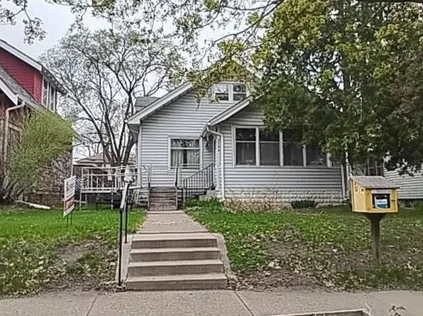 3748 10th Ave S, Minneapolis, MN 55407