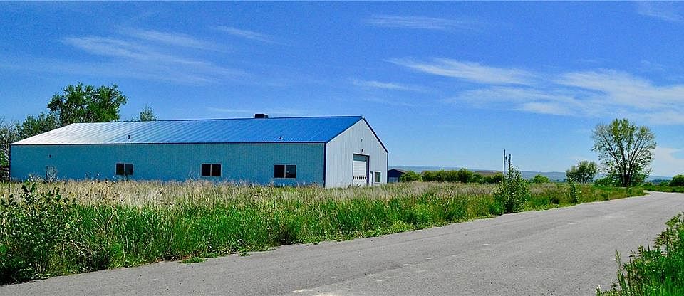 1st image of 2353 Holly Ln