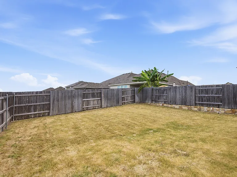 602 Tree Nut Loop — Photo 18