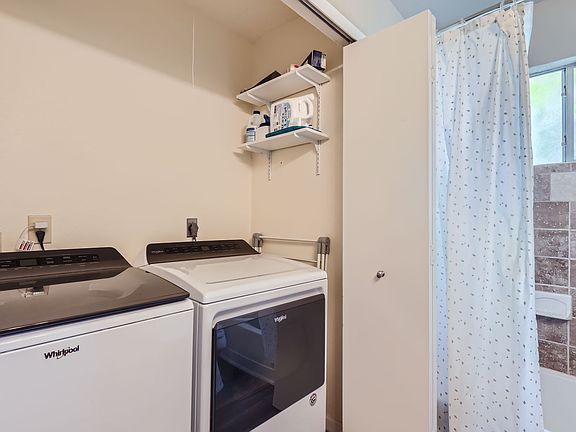 3rd image of 1015 E Yager Ln Unit 150