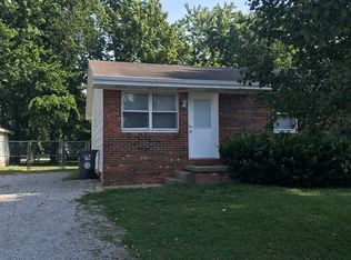 210 3rd St, Newburgh, IN 47630