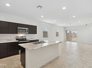 1636 N Camden Dr, Florence, AZ 85132