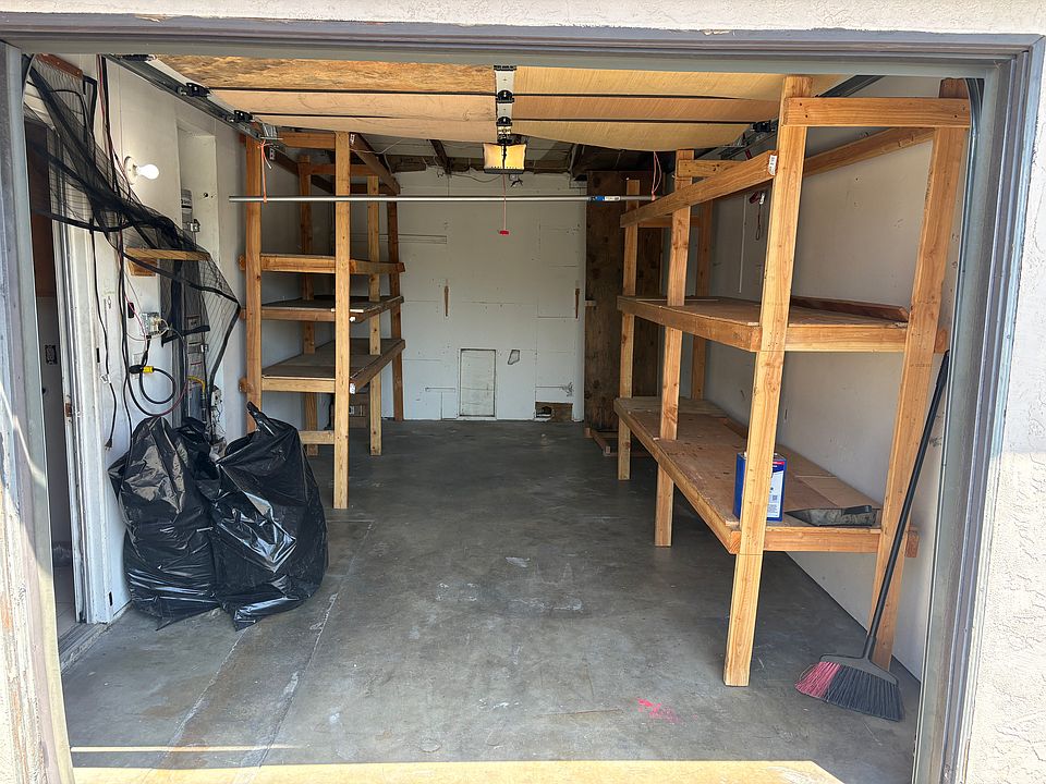2nd image of 548 San Pasquell St