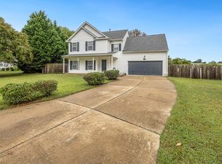 728 W Andrews Xing, Smithfield, VA 23430