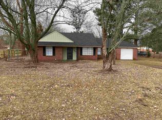 7815 Armour Rd, Millington, TN 38053