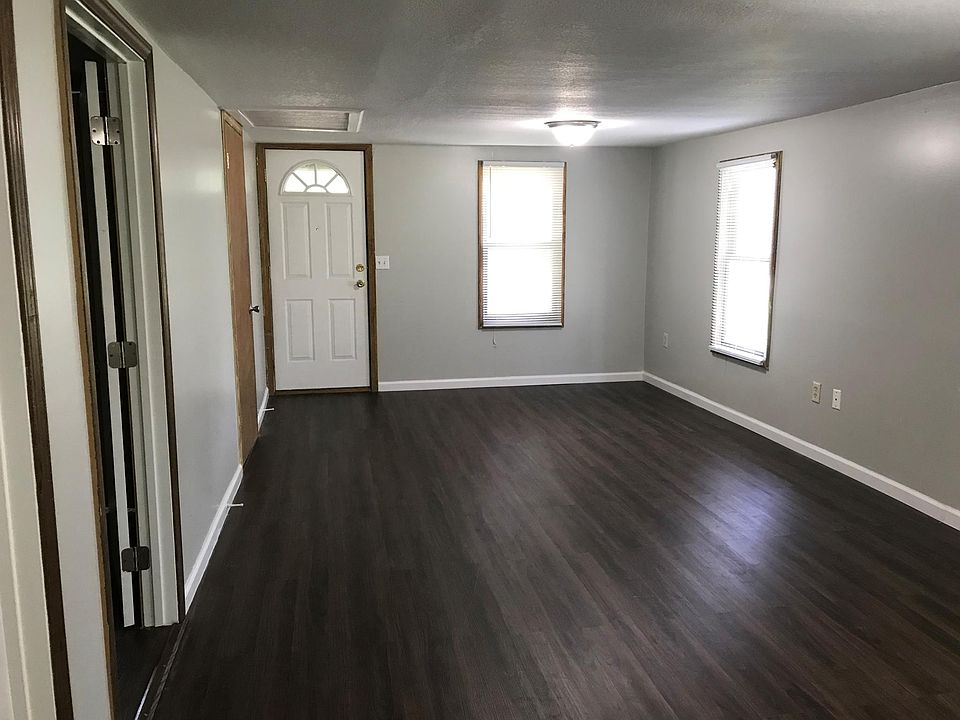 1st image of 1103 N 5th St