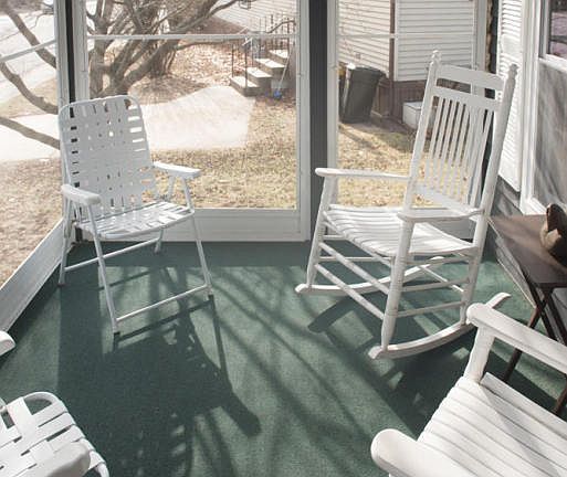 3rd image of 97 Douglas Dr