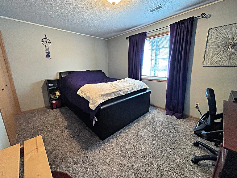 7430 S Louise Ave #301 — Photo 12