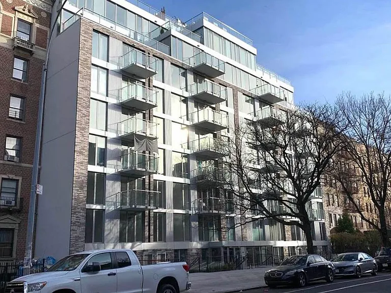567 Ocean Ave #A-210 — Photo 22
