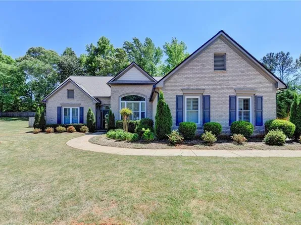 5019 Weatherstone Dr, Buford, GA 30519