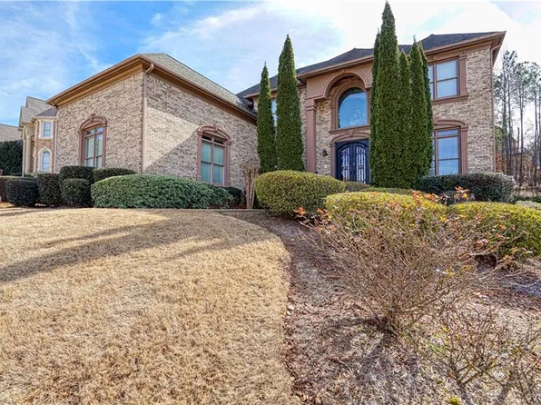 4660 Mossey Dr, Lithonia, GA 30038