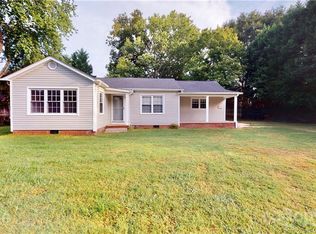 2941 Highland Dr, Lincolnton, NC 28092