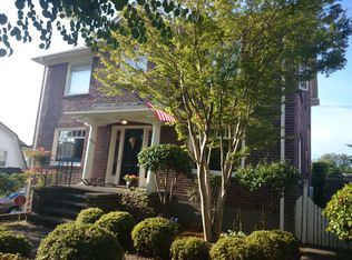 409 Hayes St, Seattle, WA 98109