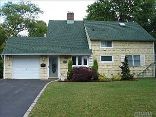 1st image of 5 Branch Ln