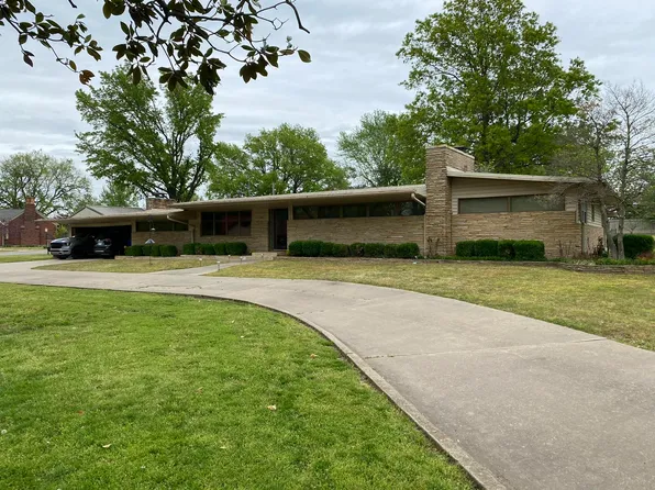 1700 Washington Dr, Miami, OK 74354