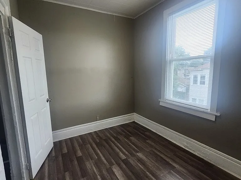 3019 E 80th St #2 — Photo 5