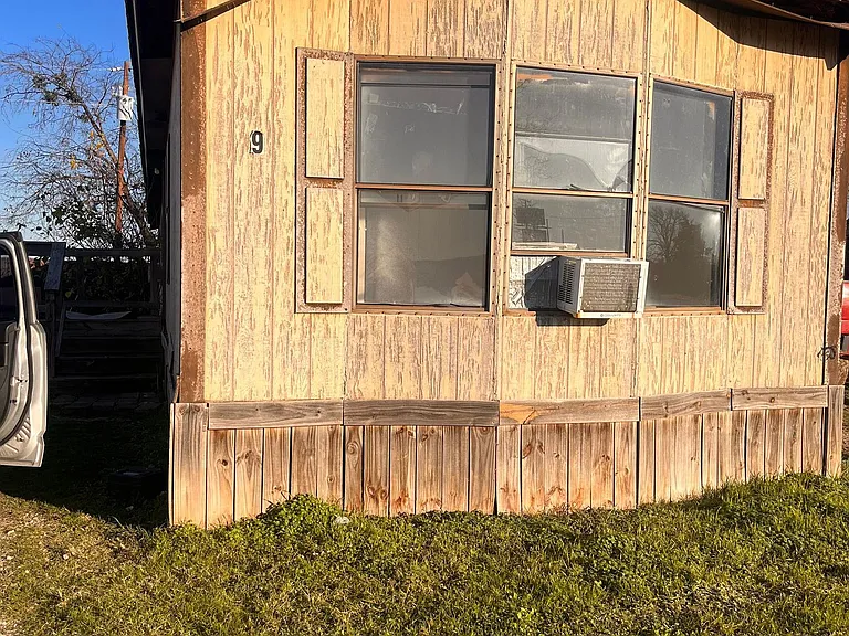 1801 S Business Highway 45 #9 — Photo 10