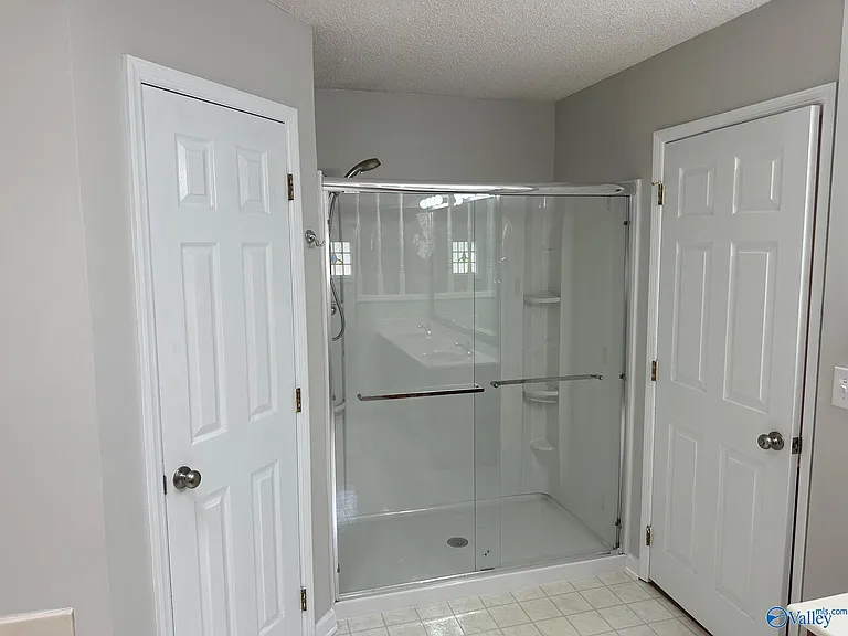 101 Springfield Ln — Photo 19
