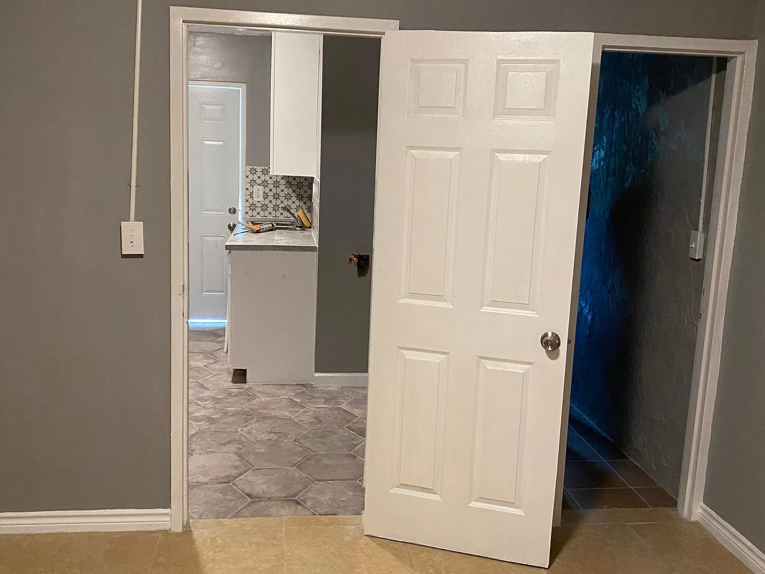 1 bed, 1120 sqft, $650 — Photo 3
