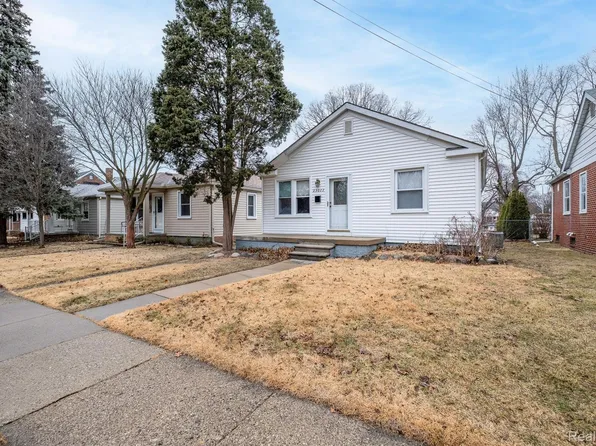 23022 Cleveland St, Dearborn, MI 48124